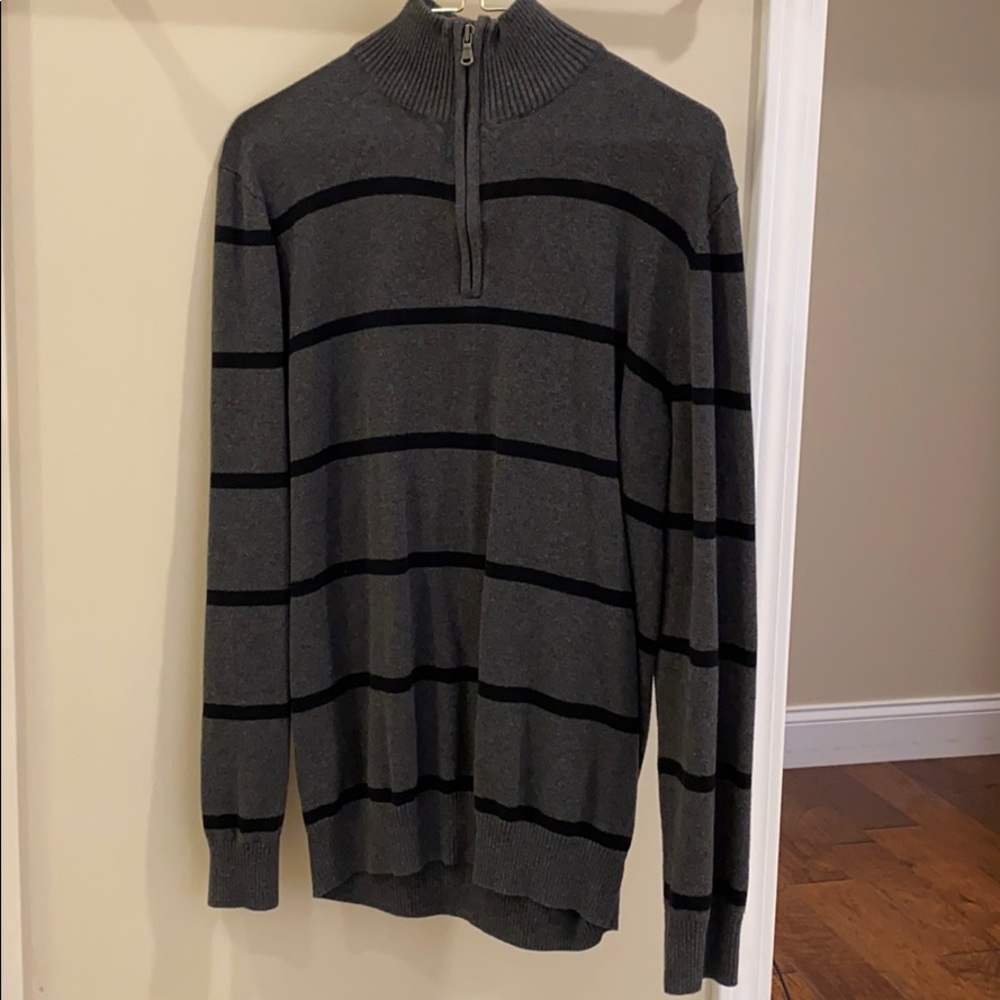 Old navy zip sweater